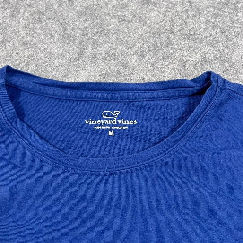 Vineyard Vines Blue World Flags Soccer Graphic‎ Short Sleeve T-Shirt Size Medium